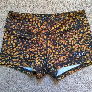 Fleo Shorts